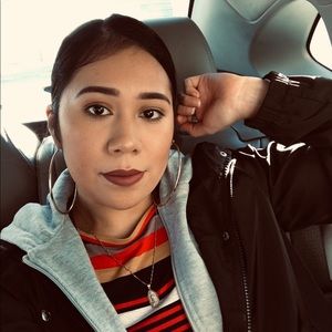 Meet your Posher, Marta